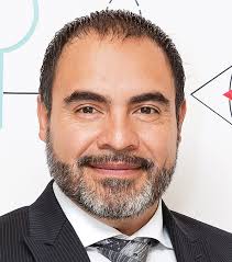 Es hijo del ingeniero químico ricardo anaya maldonado y de la arquitecta maría elena cortés del. Qualcomm A Connected Future