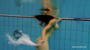 Naked swimming and stripping underwater perfect body ever - XNXX.COM