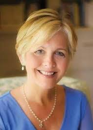 Kari Coates's Instagram, Twitter & Facebook