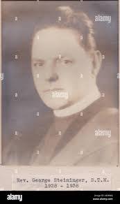 Chris Steininger's Instagram, Twitter & Facebook