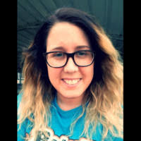 Amanda Hogsett's Instagram, Twitter & Facebook