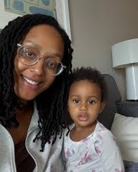 HAPPY FIRST MOTHER'S DAY, BABY. LOVE YOU!! ❤️😘