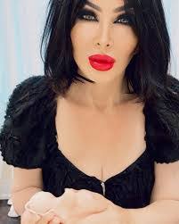 Aida Rose's Instagram, Twitter & Facebook