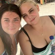 Brianna Bullock's Instagram, Twitter & Facebook