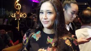 Maybe you would like to learn more about one of these? Bahas Pelakor Maia Estianty Bantah Sindir Mulan Jameela
