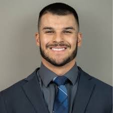 Ethan Oglesby's Instagram, Twitter & Facebook