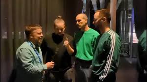 # перевод песни discotheque, the roop. The Roop Release Discoteque Escbubble