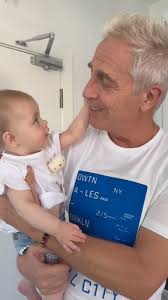 Llegamos a @newpointmadrid_ok donde vivimos cosas increíbles con @mirko_ok  y ahora con @milenka_ok también, nuestra casa en Madrid #newpointmadrid