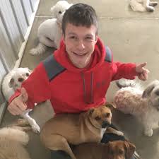 Welcome to happy tails pet lodge! About Us Happy Tails Pet Grooming Pet Boarding Marshalltown Iowa