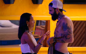 Publicado 09/08/2021 08:24 | atualizado há 2 segundos. Bbb18 Bem Proximos Wagner E Gleici Tem Conversa Seria Em Festa O Fuxico