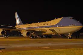 Aafes europe exch region unit 4990 mildenhall, ae 09459 united mildenhall, feltwell, menwith hill, alconbury, molesworth, croughton, blenheim crescent. Air Force One Touches Down At Raf Mildenhall Royal Air Force Mildenhall Article Display
