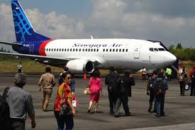 Kemudahan untuk membeli tiket sriwijaya air dapat diperoleh melalui 3 metode pembayaran yang berbeda melalui sistem pembayaran on line yan. Keluarga Pilot Sriwijaya Air Masih Berharap Ada Kabar Baik Ekonomi Bisnis Com