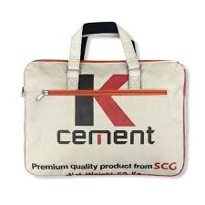 Maybe you would like to learn more about one of these? Beadbags Laptoptasche 15 6 Zoll Aus Recycelten Zementsackmaterial Cr13 Rot Beadbags Upcycling Shop