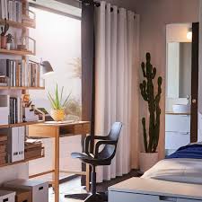 Bureau Ikea Des Modeles Qui S Adaptent A Tous Les Espaces Chambre Simple Bureau Ikea Espaces De Vie