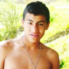 Stream Luis Collazos music