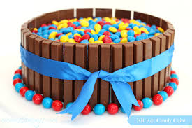 Nationwide shipping and guaranteed on time delivery. Kit Kat Birthday Cake For A Boys Birthday Mom Vs The Boys
