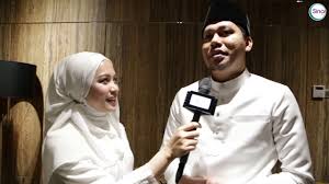 Kumpulan ini bersaing dalam pertandingan maharaja lawak mega 2013. Biodata Pelakon Sari Yanti Isteri Jep Sepahtu Iluminasi