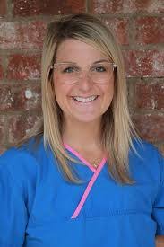 Kristen Palmer's Instagram, Twitter & Facebook