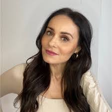 Crystal Belk's Instagram, Twitter & Facebook