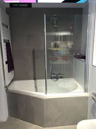 hoekbad voor kinderbadkamer hoekbad badkamer kinderbadkamer