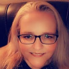 Kelly Jeffries's Instagram, Twitter & Facebook