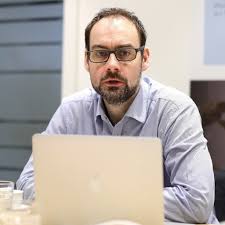 Für ihren neuen job als immobilienmaklerin zog es. Dr Sebastian Kamps Geschaftsfuhrer Tc Tungsten Compounds Gmbh Xing