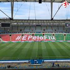 Mosaico central fluminense e as ucs que o compõem. 039 E Pelo Flu 039 Mesmo Sem A Presenca De Publico Os Torcedores Do Fluminense Prepararam Um Mosaico Para A Partida De H Esporte Interativo Scoopnest