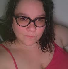 L'auteure et photographe originaire d'Alma Caroline Munger a visité les  élèves de l'École primaire Saint-Coeur de Marie de Chicoutimi. La créatrice  des livres Biscuit et Cassonade vient de lancer une nouvelle collection