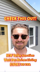 Affordable WDM living? Yep ✅ My new listing offers an incredible location  near Valley Junction, more than necessary yard space for kids and dogs to  play and every Winter lovers favorite