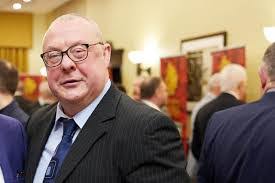 Garry Schofield's Instagram, Twitter & Facebook