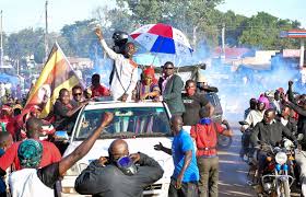 Elections billboards for uganda's president yoweri museveni and bobi wine are seen on a street in kampala. Cpj Safety Advisory Covering Uganda S Elections Committee To Protect Journalists