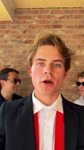 Oliver Atkinson's Instagram, Twitter & Facebook