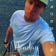 Southwick can be cruel. The final lap of 2006 Moto 2 @ The Wick 338, James  Stewart's engine locks (explodes?) in mid-air. He was cruising to 2nd  overall before this happened. #wewentfast