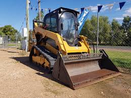 The company is the world's leading manufacturer of construction and mining equipment, engines running on natural gas and diesel fuel, and industrial gas turbines. Cat 259d Skid Steer Equipment Focus