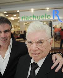 Hoje ele estaria completando 94 anos. Além das saudades, vêm à tona todos  os exemplos e ensinamentos que disseminou durante toda a vida. Nevaldo  Rocha está cada vez mais presente. Seus valores