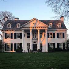 Classic Big White Georgian Oldhouselove Oldhouse Bigwhitehouse Columns Portico Pediment Southernliving Historic Homes White Houses Georgian Homes