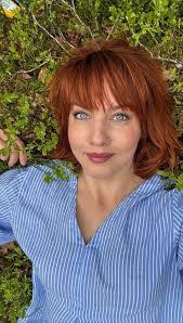 Sandra Amen's Instagram, Twitter & Facebook