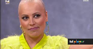 Marta Flores enfrenta a sua luta contra o cancro como um renascimento