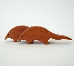 Reserved For Quynh Pangolin Wood Animal Toys Waldorf Wood Anteater Toys Limbali Miniature Noah S Ark Animals Zoo Animal Play Set Sanat Toys Ve Tasarim