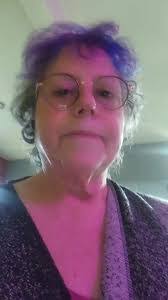 Raylene Roberts's Instagram, Twitter & Facebook