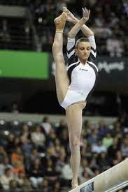 Gimnasta ana porgras, locul 6 in finala la individual compus, a primit premiul elegantei, distinctie acordata in urma voturilor sportivilor si ziaristilor prezenti la cm de la tokyo. Ana Porgras Romania Gymnastics Photos Gymnastics Pictures Amazing Gymnastics