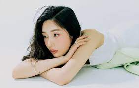 Born may 3, 1992), professionally known as crush (크러쉬), is a south korean r&b and hip hop singer. Red Velvet S Joy Speaks Out For The First Time About Relationship With Crush