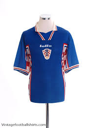 Football shirts (national teams) └ football shirts └ sporting goods all categories antiques art baby books, comics & magazines business, office & industrial cameras & photography cars, motorcycles & vehicles clothes, shoes & accessories coins collectables computers/tablets & networking crafts. Croatia National Team Kit Footballkit Eu