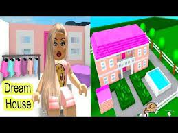 Building My Own Barbie Dream House Let S Play Roblox Game Video Youtube Barbie Dream House Barbie Dream Play Roblox