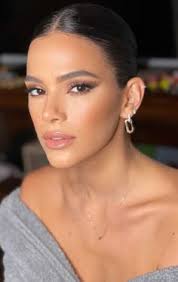 Ana Beatriz Stern (anabeatrizstern)