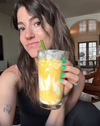 I tested this @erewhon Mango Cloud Smoothie to infinity and beyond. She is  delicious and the recipe is all yours for free 99