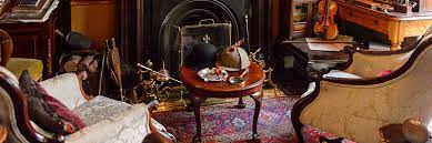 Si tratta solo di uno di quei piccoli, bizzarri incidenti che accadono quando milioni di esseri umani lottano tra di loro nello spazio angusto di poche miglia quadrate. Sherlock Holmes Museum Opening Times Tickets And Location