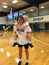 Carrie Donathan (@CarrieDonathan1)