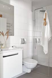 Quelques informations sur ce projet : Astuces Et Idees Pour Bien Integrer Des Wc Dans La Salle De Bain Turbulences Deco