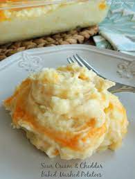 Sour Cream Cheddar Baked Mashed Potatoes Recipe Recipes Food Baked Mashed Potatoes